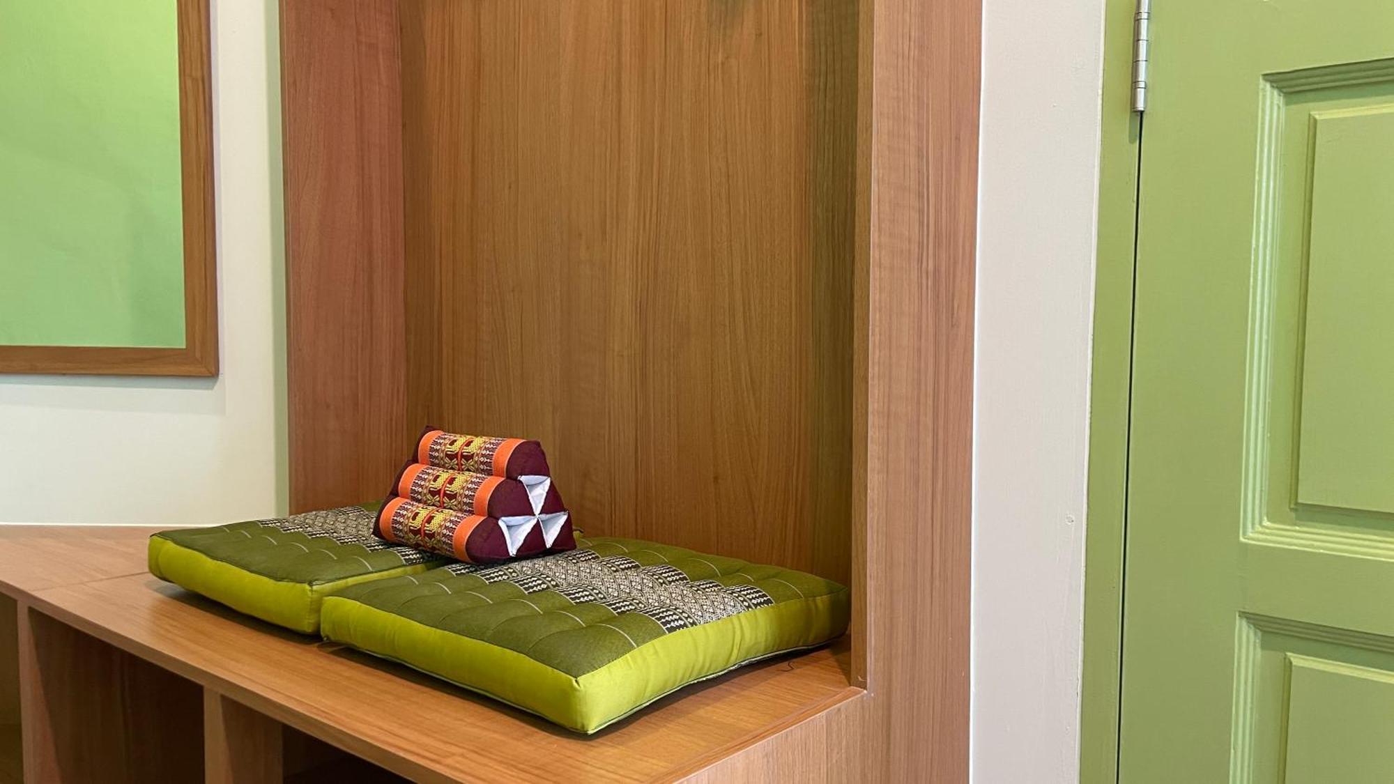 The Tangerine Guesthouse بانكوك المظهر الخارجي الصورة